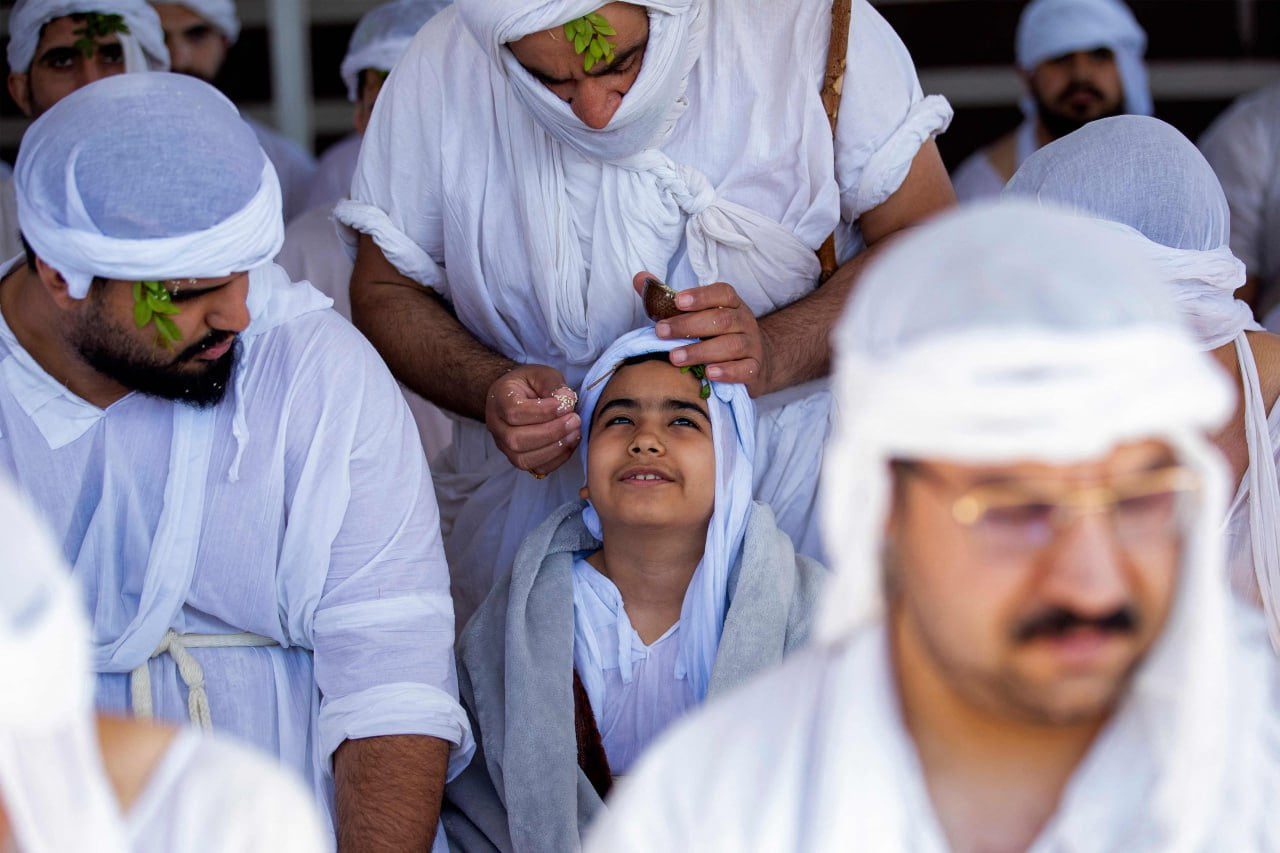 العراقيون الصابئة يحتلفون بالأيام الخمسة البيضاء “عيد الخليقة”.. ماذا تعرف عنه